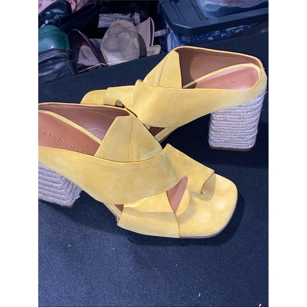 Aerosoles Hazel Mustard Suede Espadrille Mules Mismatched Size 9 Left 10 Right